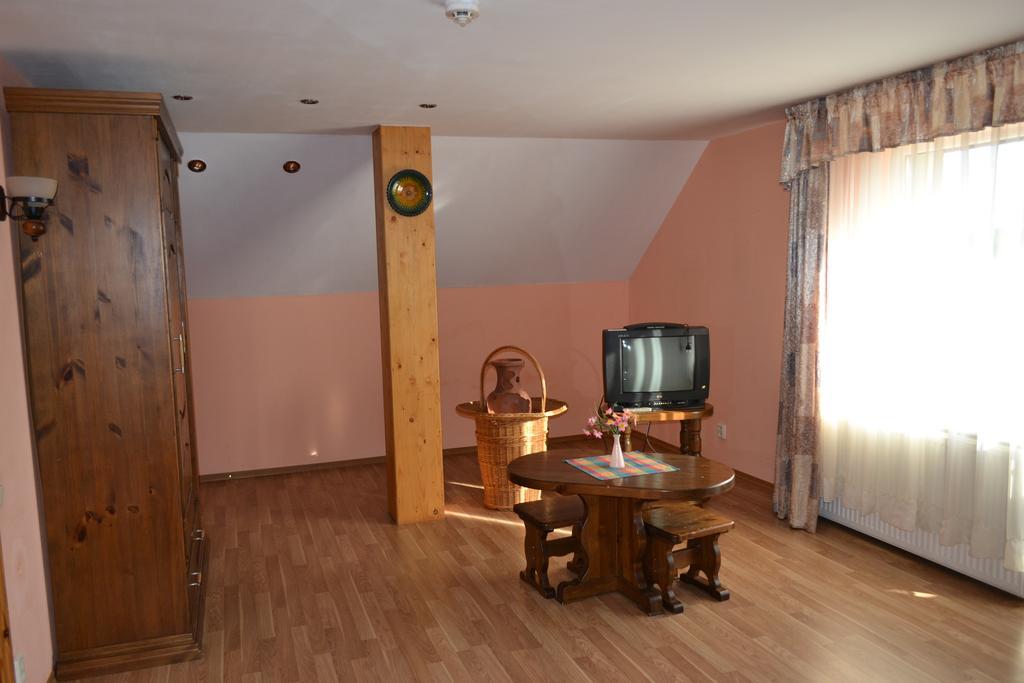 Motelis Aka Kārsava Rum bild